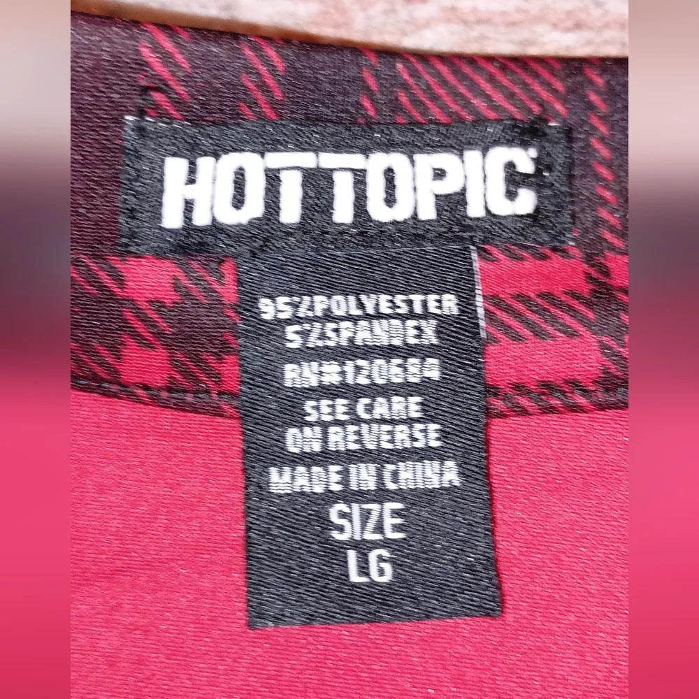 Hot Top Plaid Red black mini skirt size Large